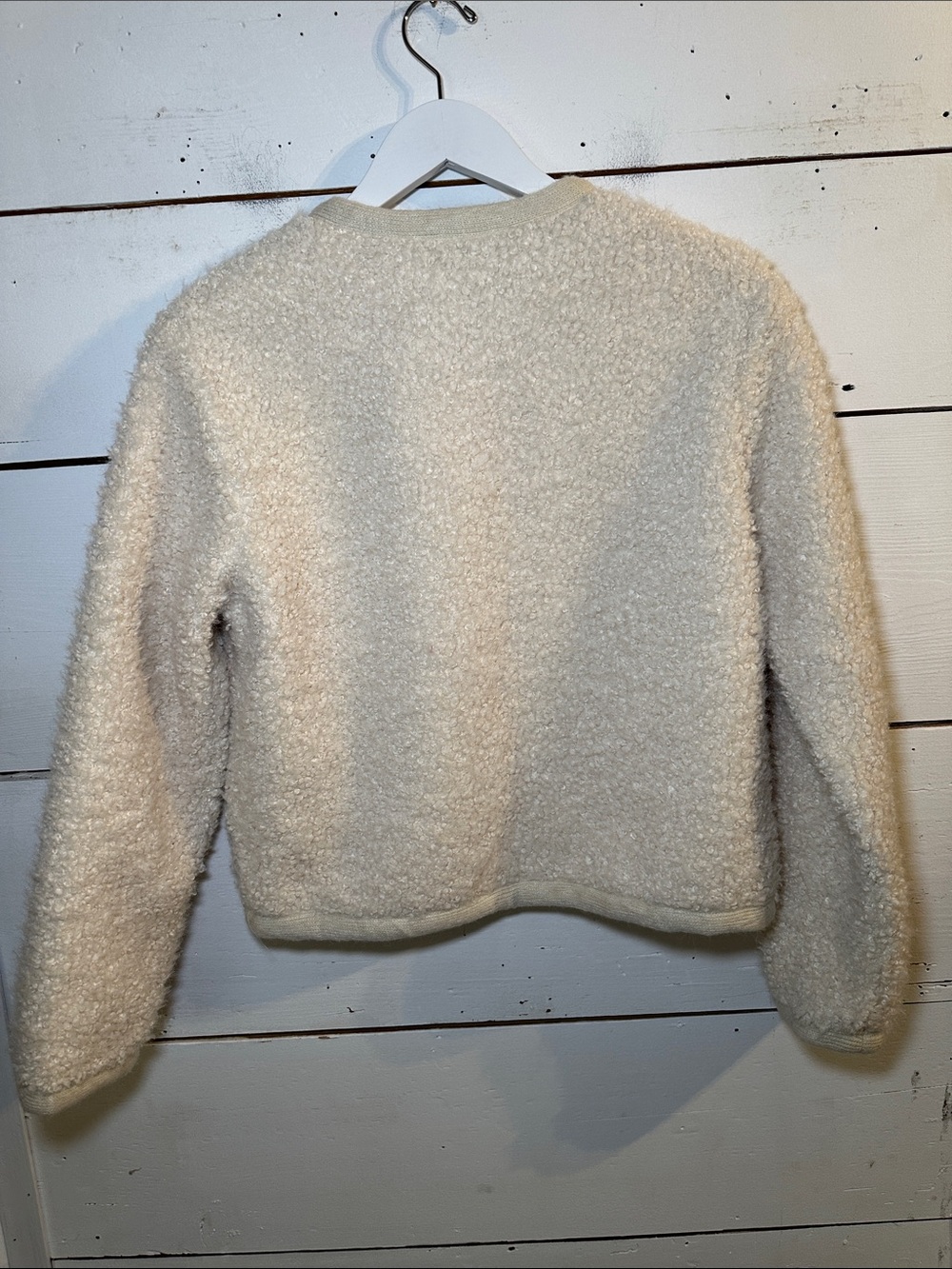 Tuckernuck Hyacinth House Cream Sherpa Cameron Jacket Gold Button - Picture 6 of 14